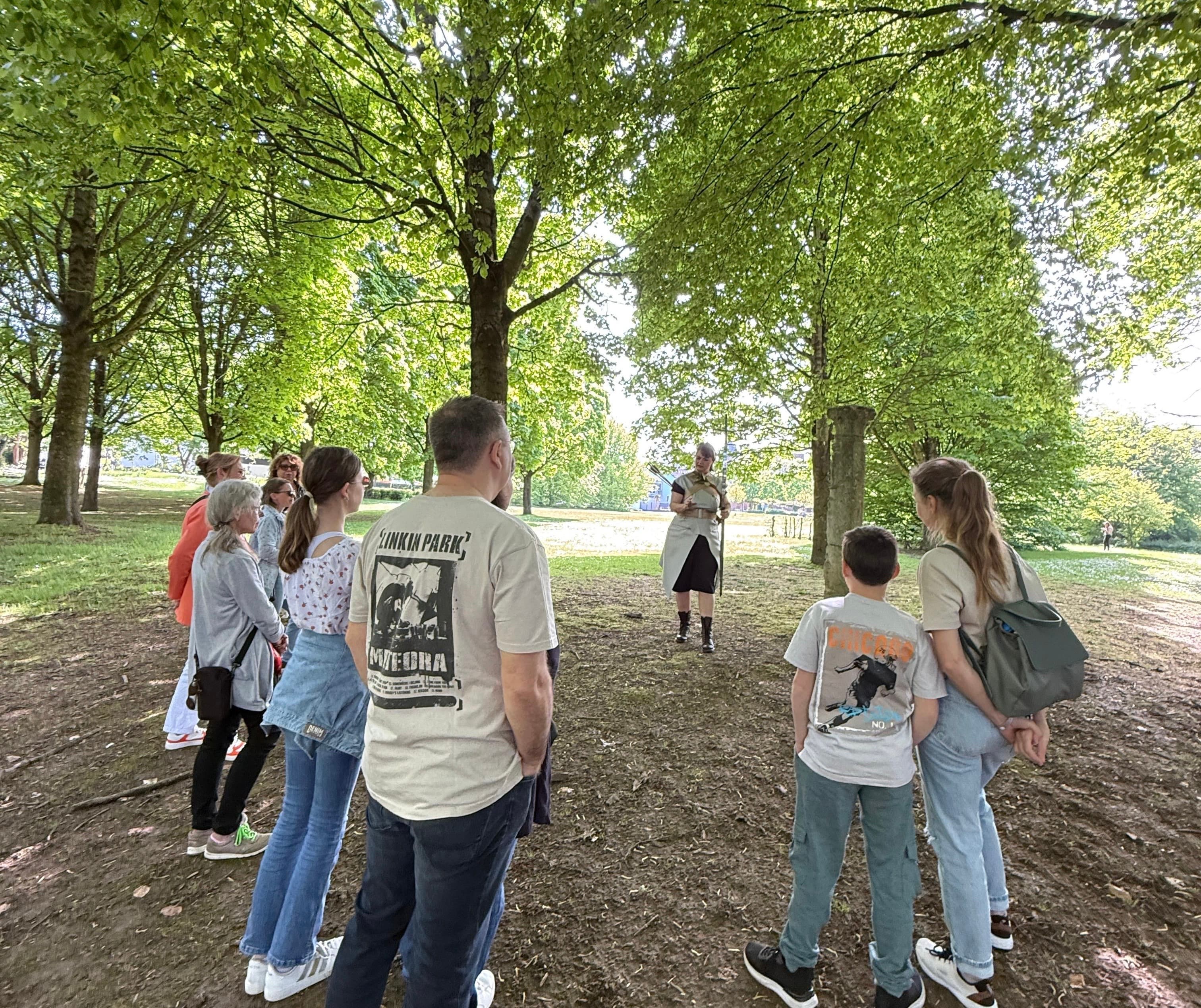 Mythologische Führung: „Artemis im Ziegelweiherpark“