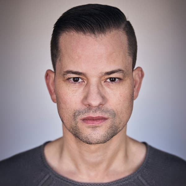 Lesung mit Vincent Kliesch AURIS – "PULS DER ANGST" – Das Thriller-Finale live erleben! 23.04.26 in Heinsberg, Begegnungsstätte Heinsberg